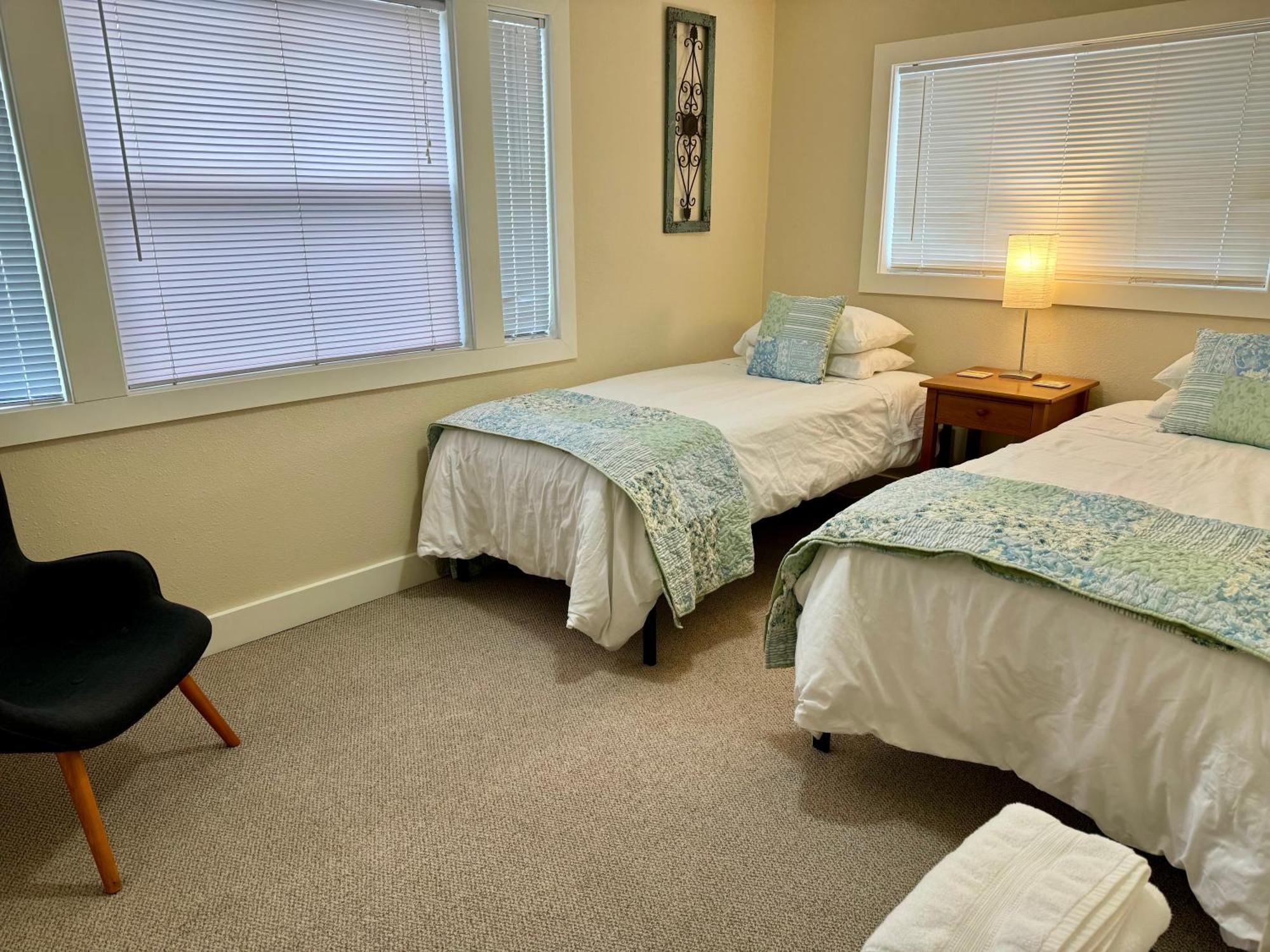 Great Downtown Location! Holiday home